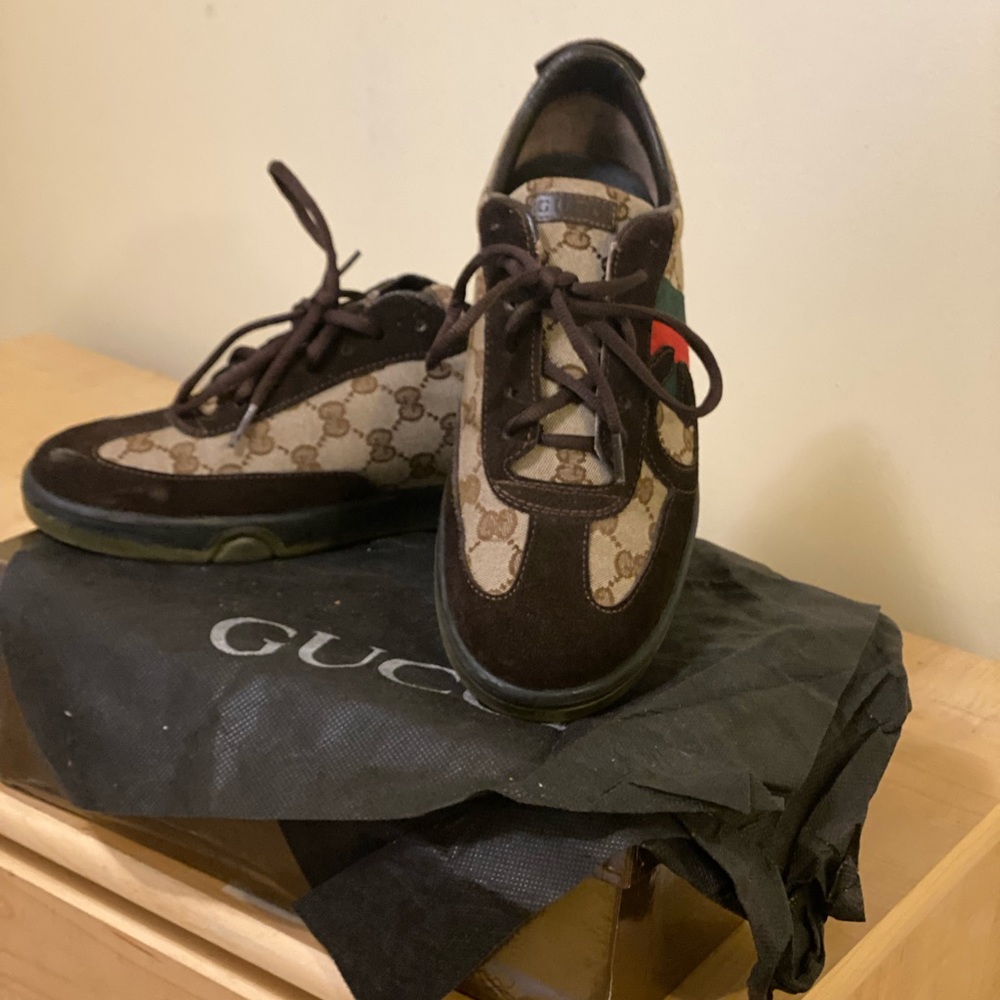 Gucci sneakers size 41